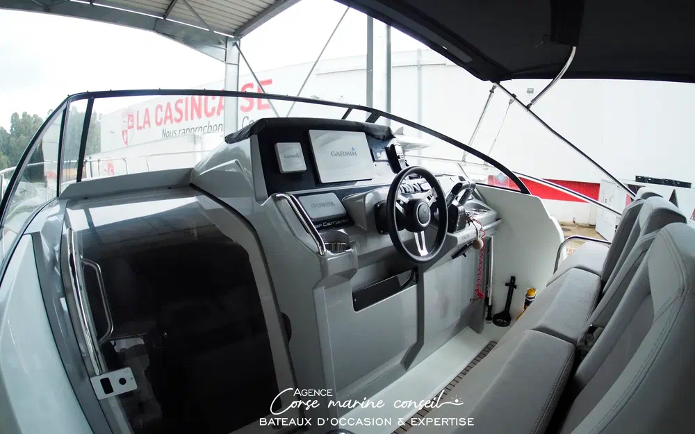 slider 1 Jeanneau Cap Camarat 10.5 WA