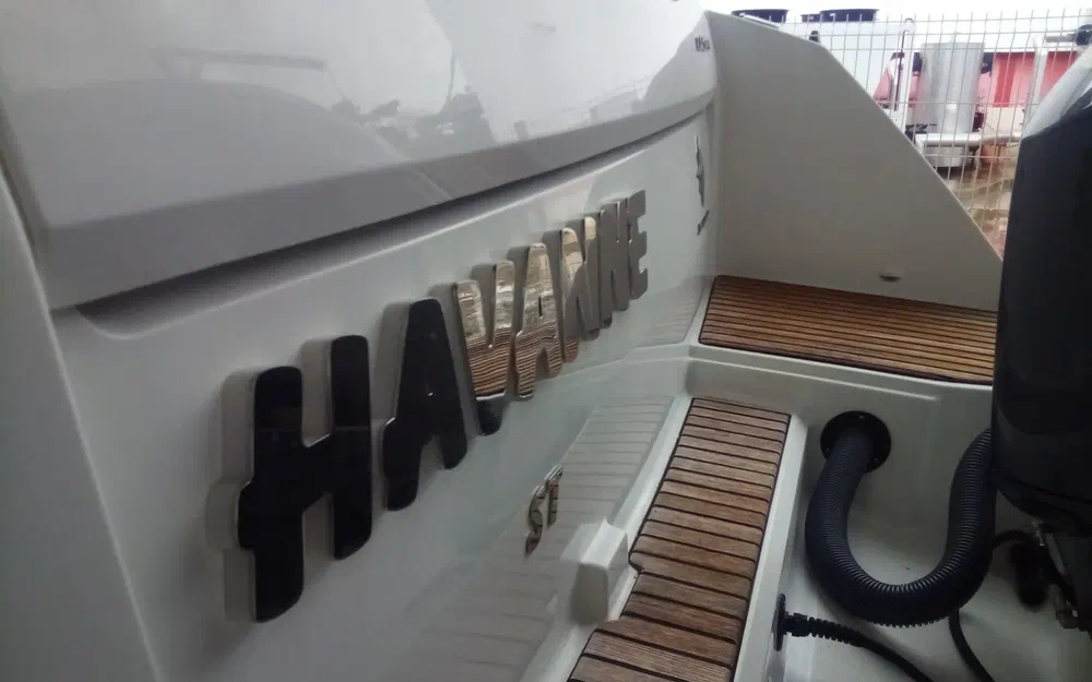 slider 4 Jeanneau Cap Camarat 10.5 WA