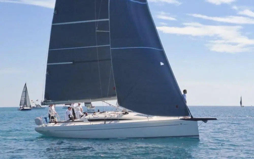 slider 1 Italia Yachts 11.98