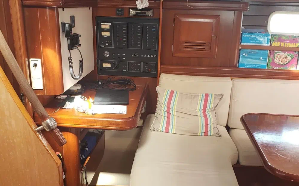 slider 19 Beneteau 50