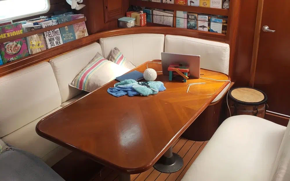 slider 21 Beneteau 50