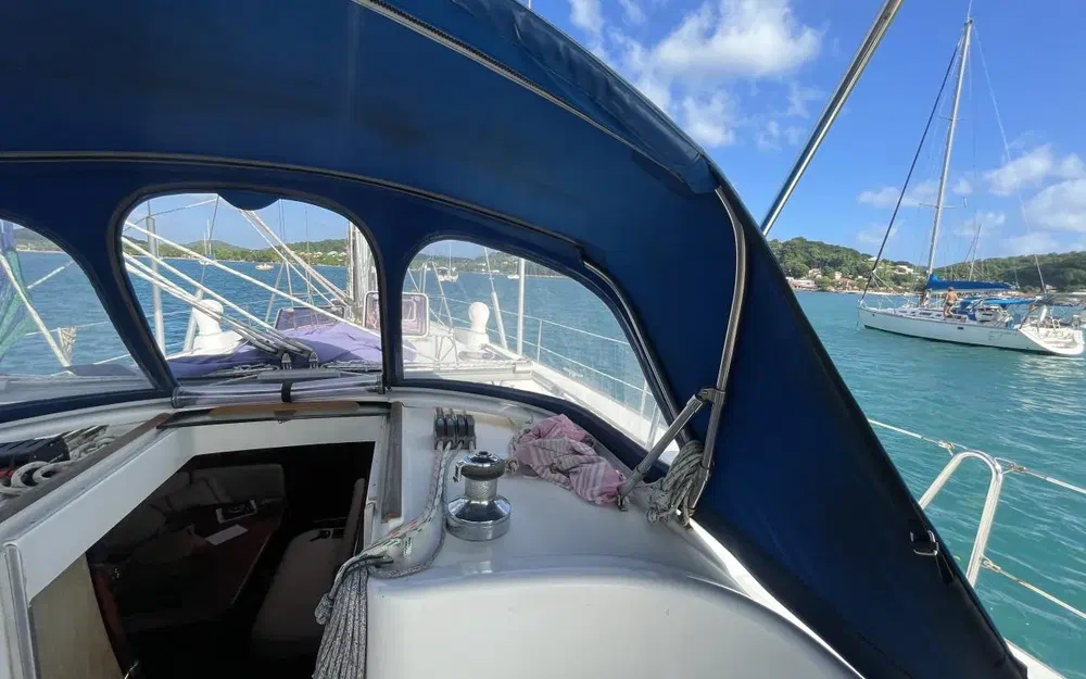 slider 8 Beneteau 50