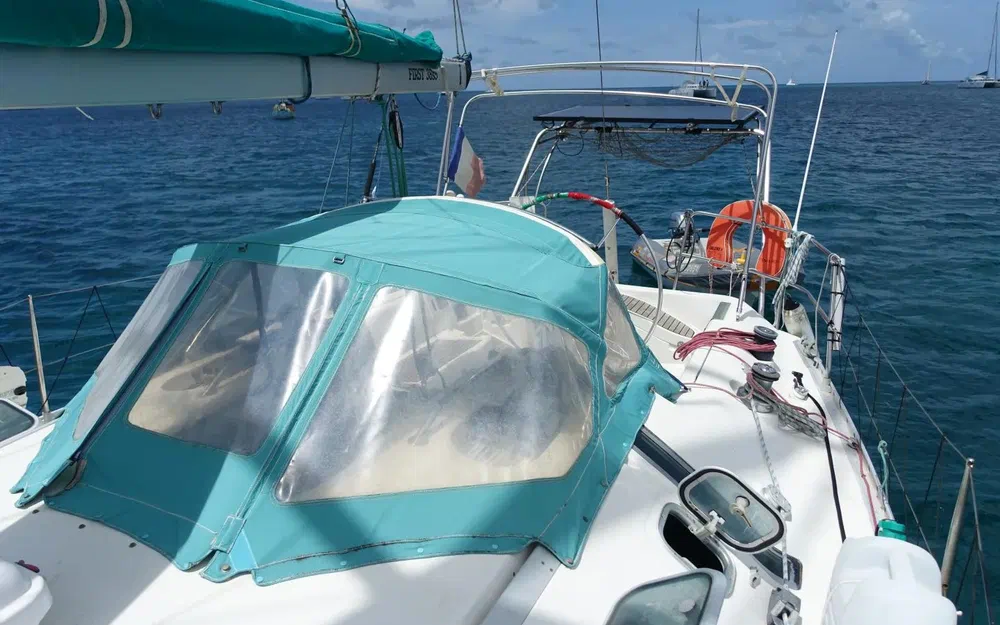 slider 9 Beneteau First 38s5