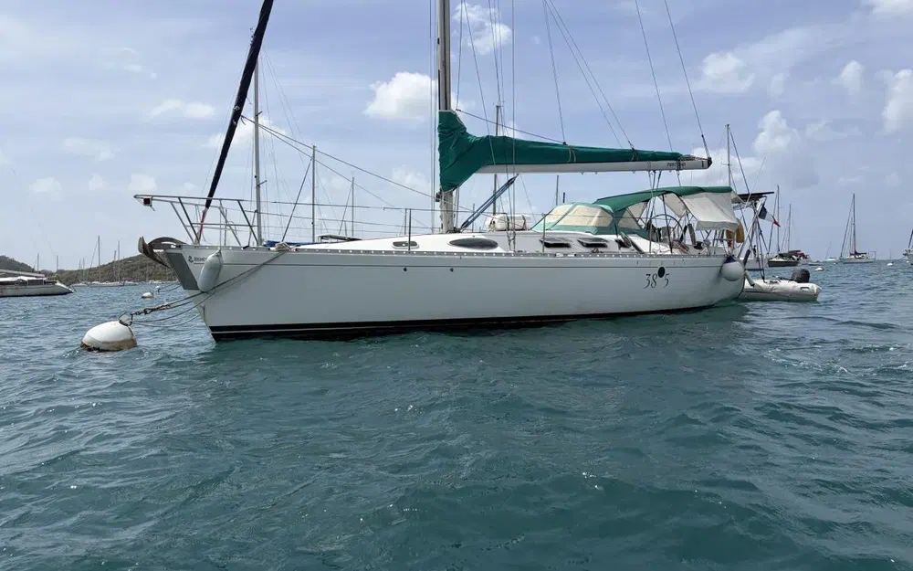 slider 0 Beneteau First 38s5