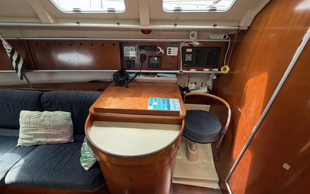 slider 22 Beneteau First 38s5