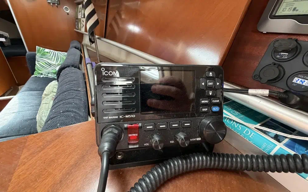 slider 24 Beneteau First 38s5