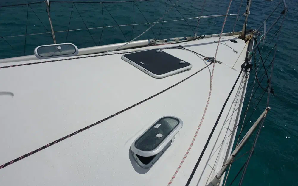 slider 6 Beneteau First 38s5