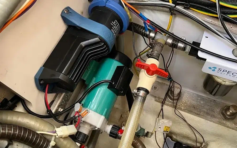 slider 32 Jeanneau 57