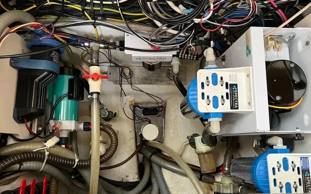 slider 33 Jeanneau 57