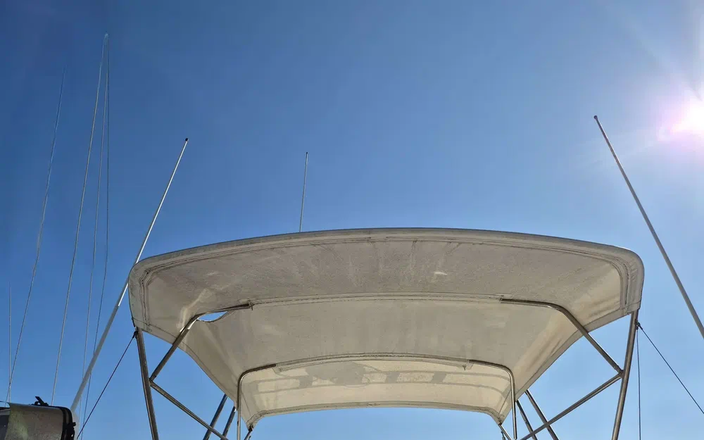 slider 4 Riviera 3350 Convertible