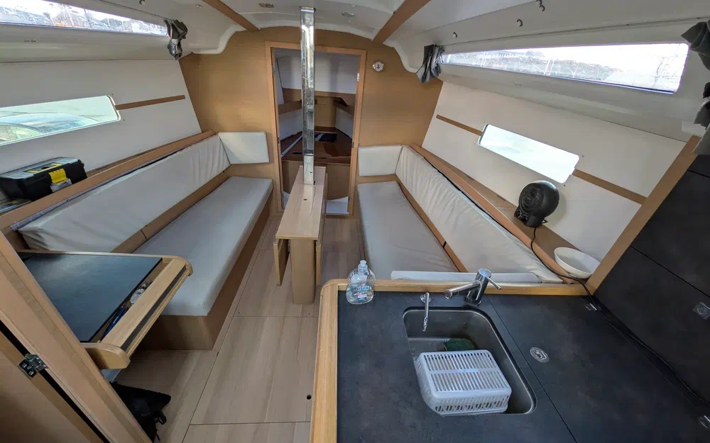 slider 3 Jeanneau Sun Odyssey 349