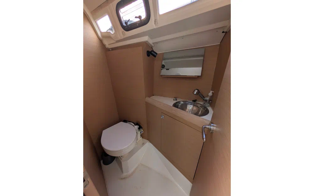 slider 8 Jeanneau Sun Odyssey 349