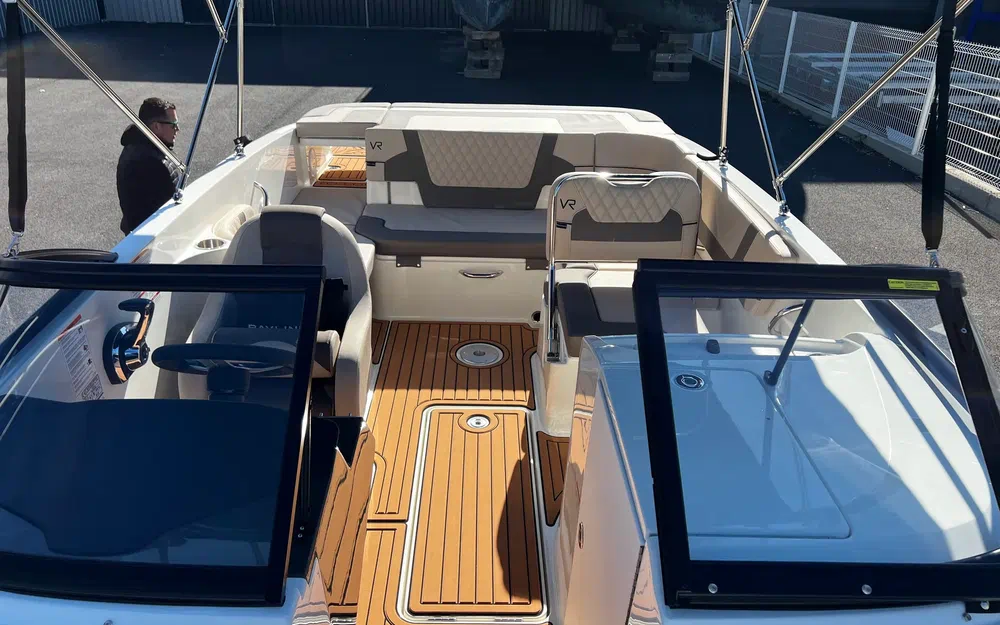 slider 7 Bayliner VR6 BOWRIDER OB