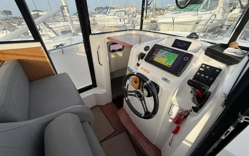 slider 19 Beneteau Barracuda 7