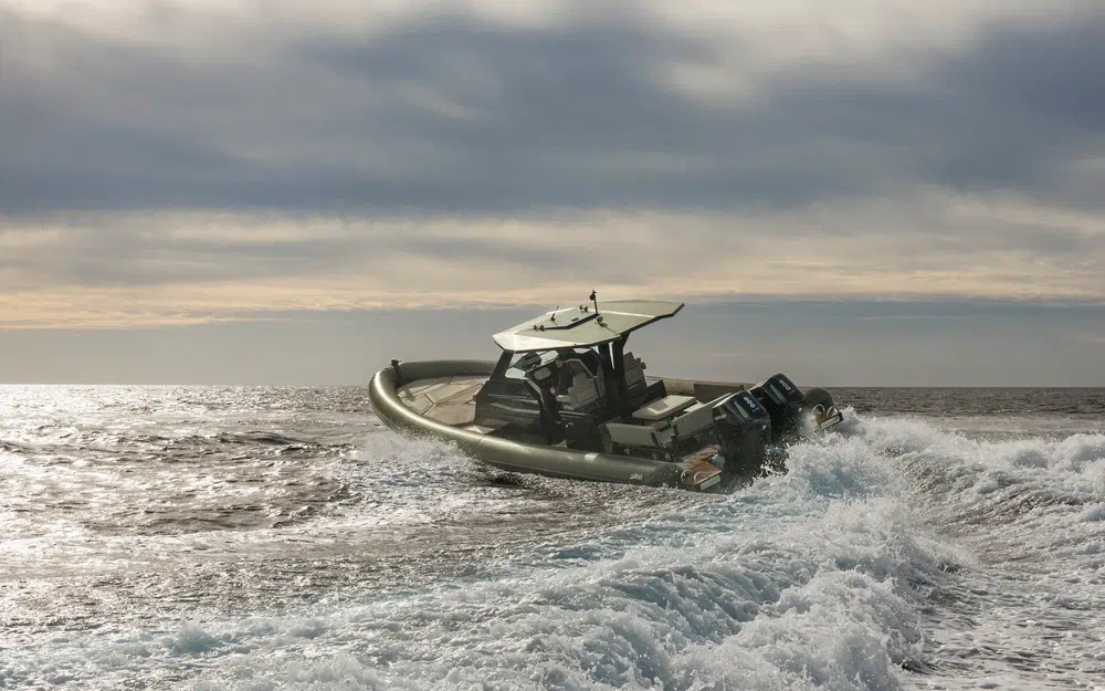 slider 1 Sea Water GHOST 420