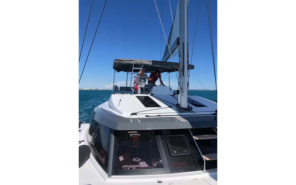 slider 13 Nautitech 46