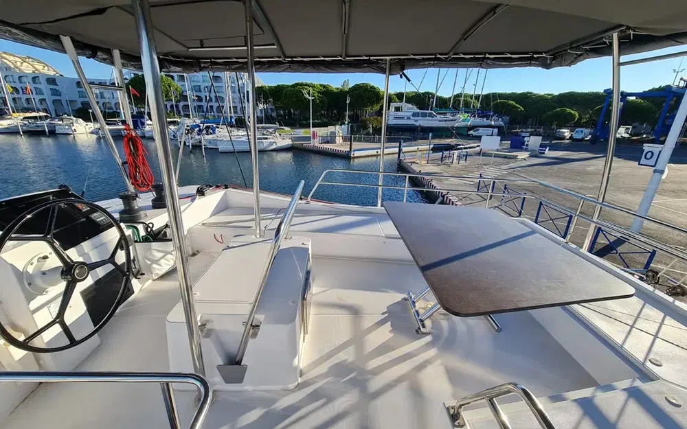 slider 16 Nautitech 46