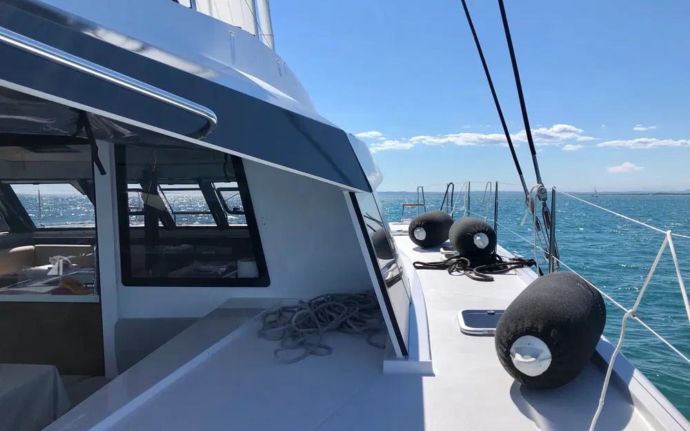 slider 7 Nautitech 46