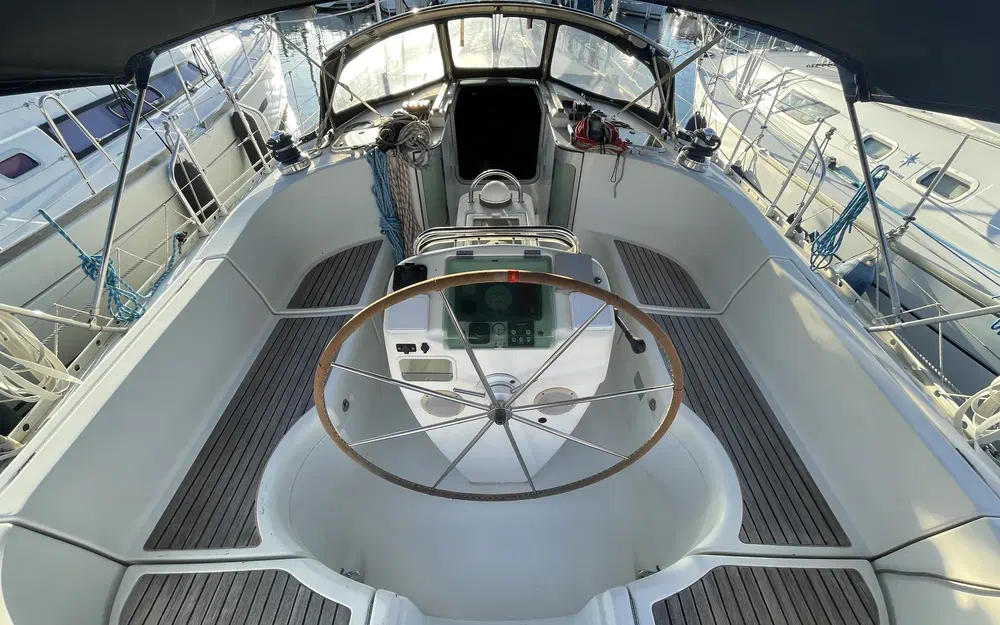 slider 8 Beneteau Oceanis 400