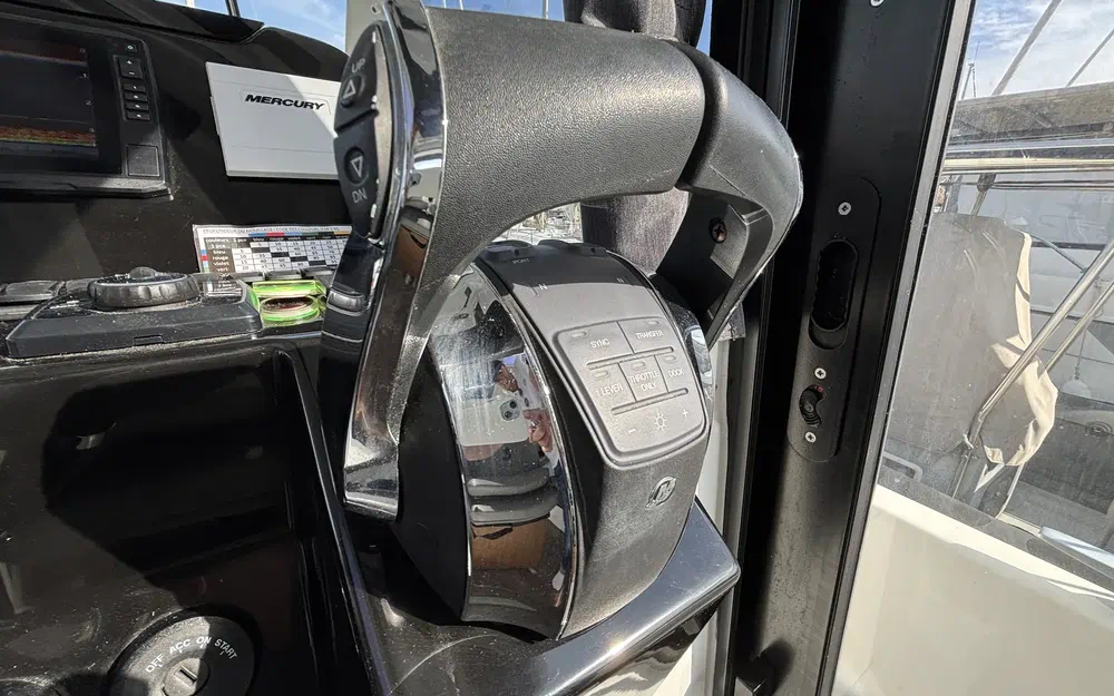 slider 15 Beneteau Antares 9 OB