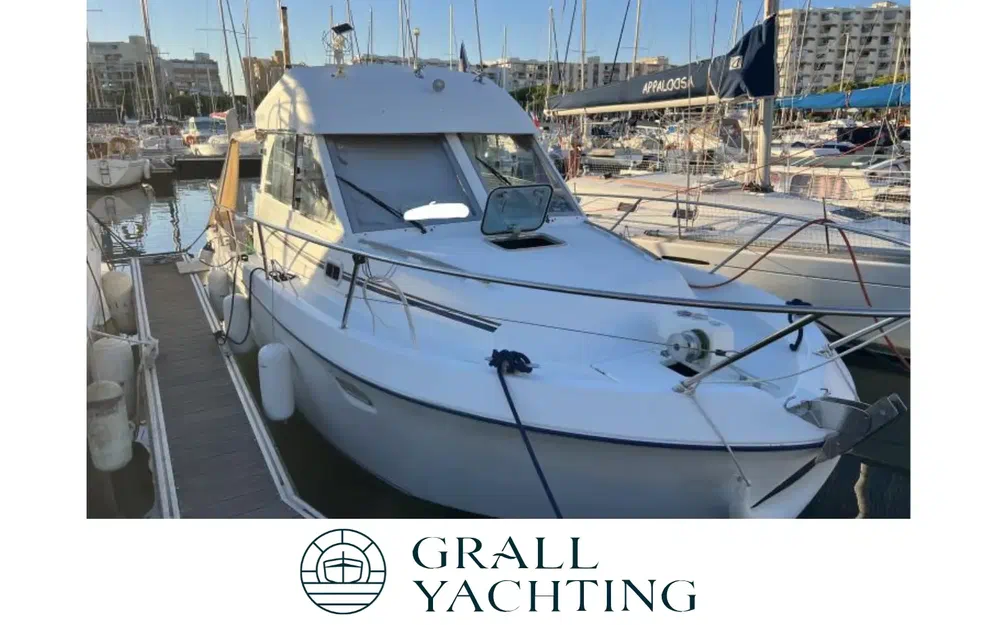 slider 0 Beneteau Antares Serie 9