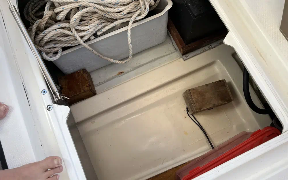 slider 14 Beneteau Antares Serie 9