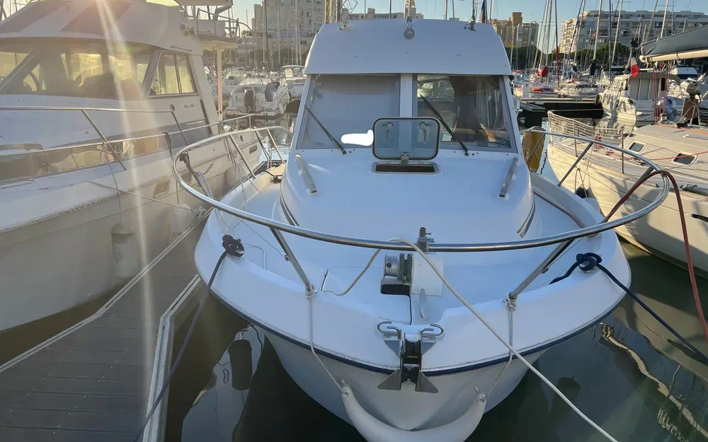 slider 2 Beneteau Antares Serie 9