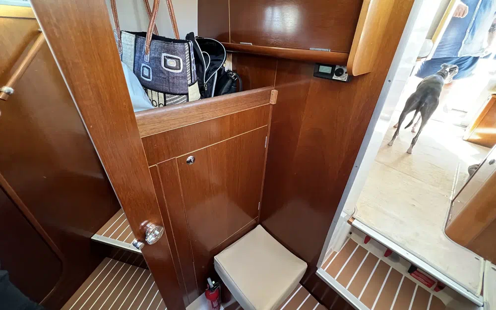 slider 35 Beneteau Antares Serie 9