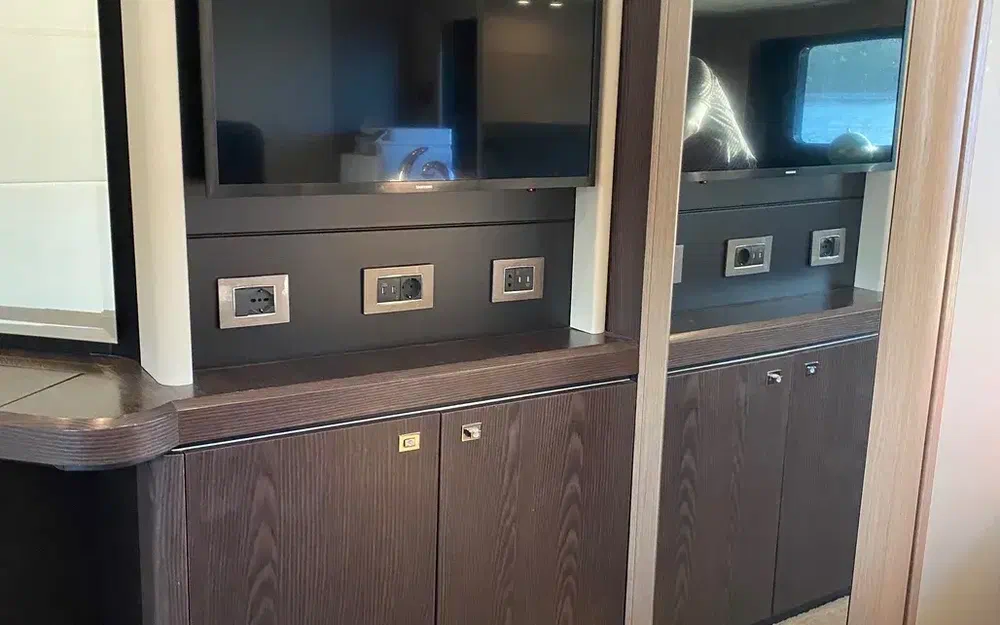 slider 28 Absolute 58 Fly