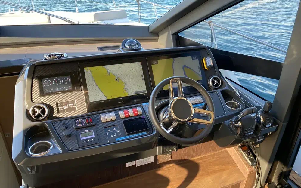 slider 8 Absolute 58 Fly