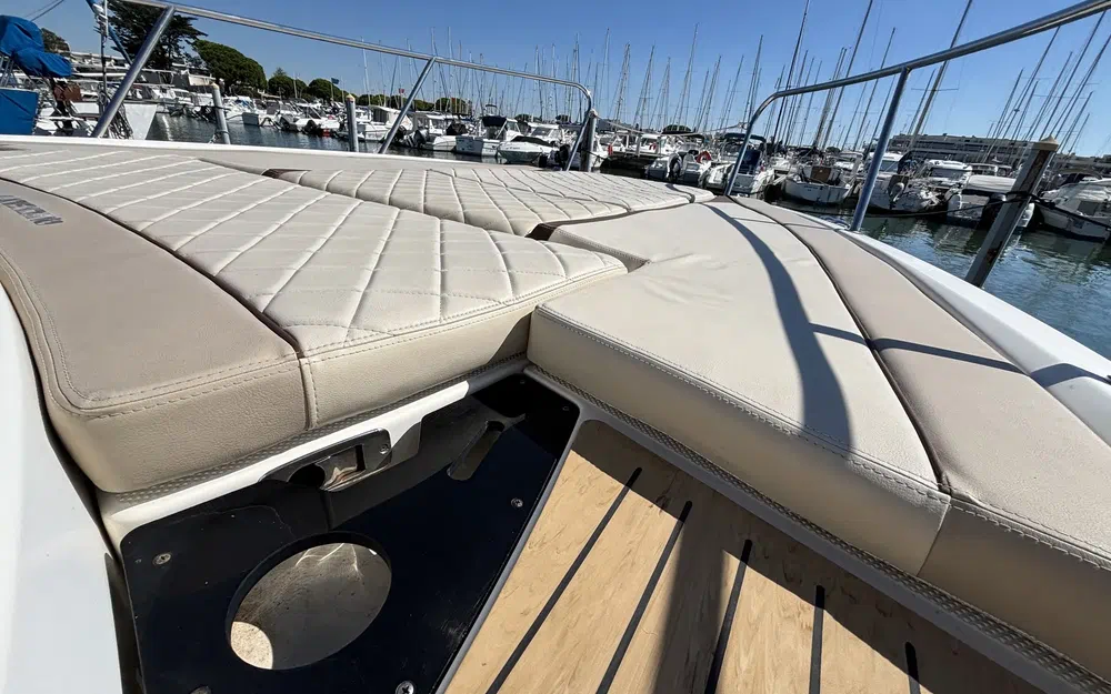 slider 10 Quicksilver Activ 875 Sundeck