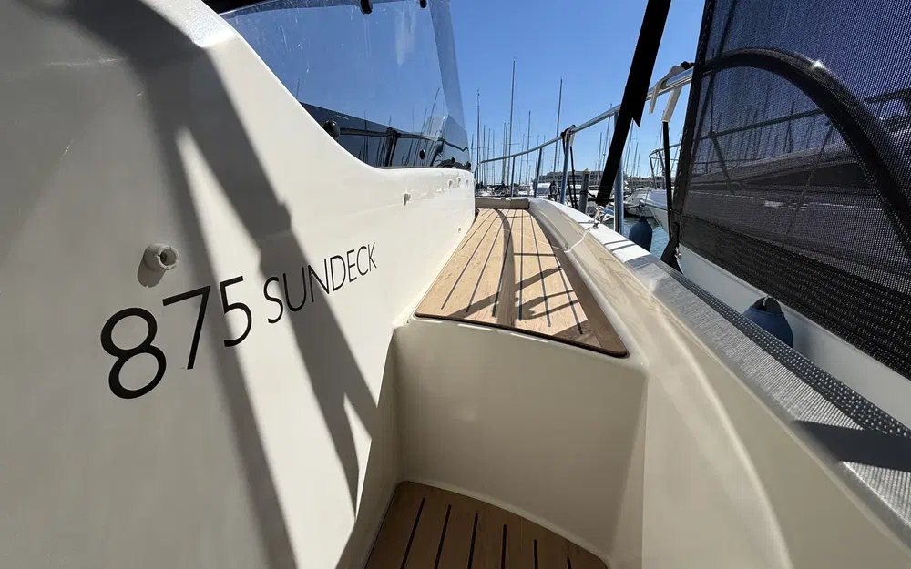 slider 7 Quicksilver Activ 875 Sundeck