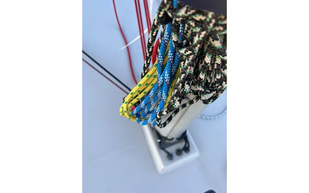 slider 15 Beneteau First 30