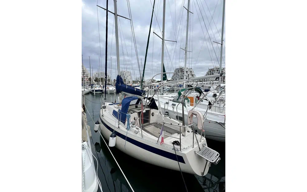 slider 1 Beneteau First 30