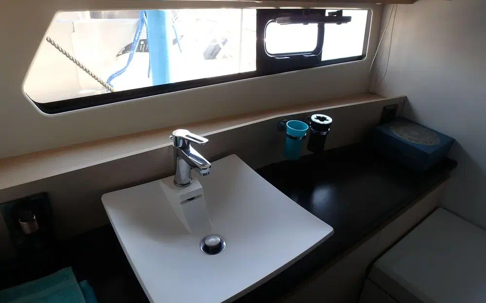 slider 11 Jeanneau Prestige 450 Fly