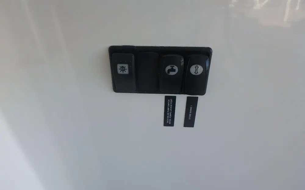 slider 28 Jeanneau Prestige 450 Fly