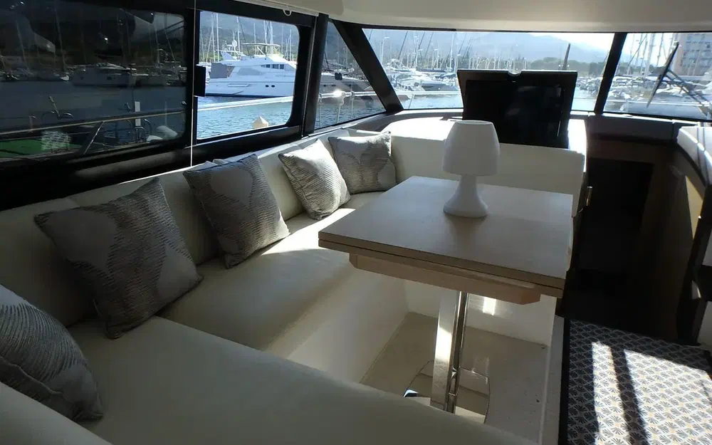 slider 3 Jeanneau Prestige 450 Fly