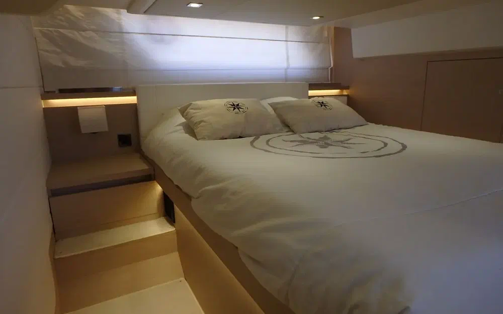 slider 6 Jeanneau Prestige 450 Fly