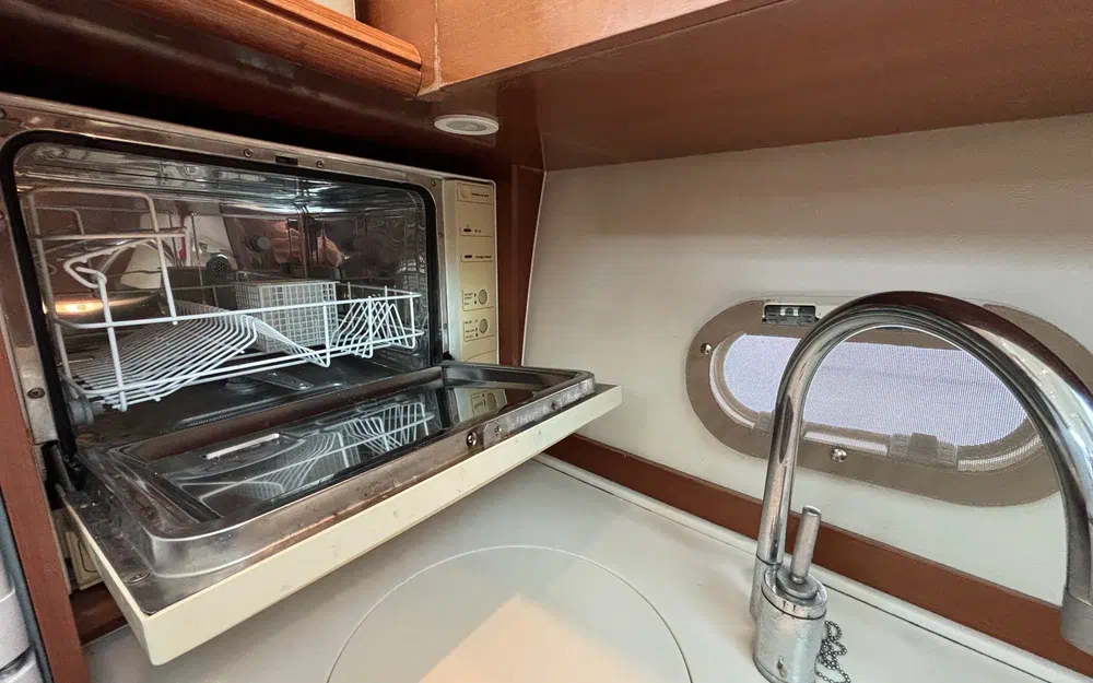 slider 11 Jeanneau Prestige 42 Fly