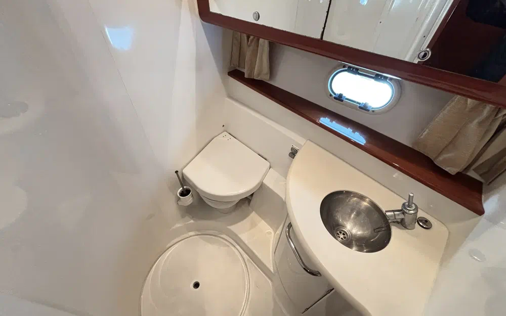 slider 17 Jeanneau Prestige 42 Fly