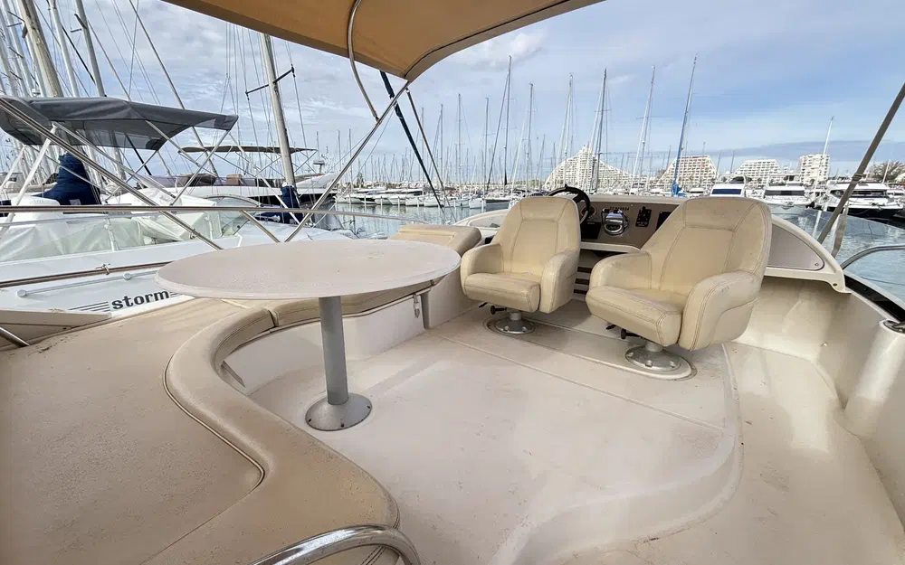 slider 23 Jeanneau Prestige 42 Fly