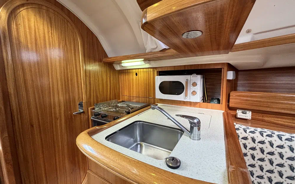 slider 18 Dufour Gib Sea 33