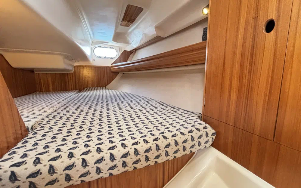 slider 23 Dufour Gib Sea 33