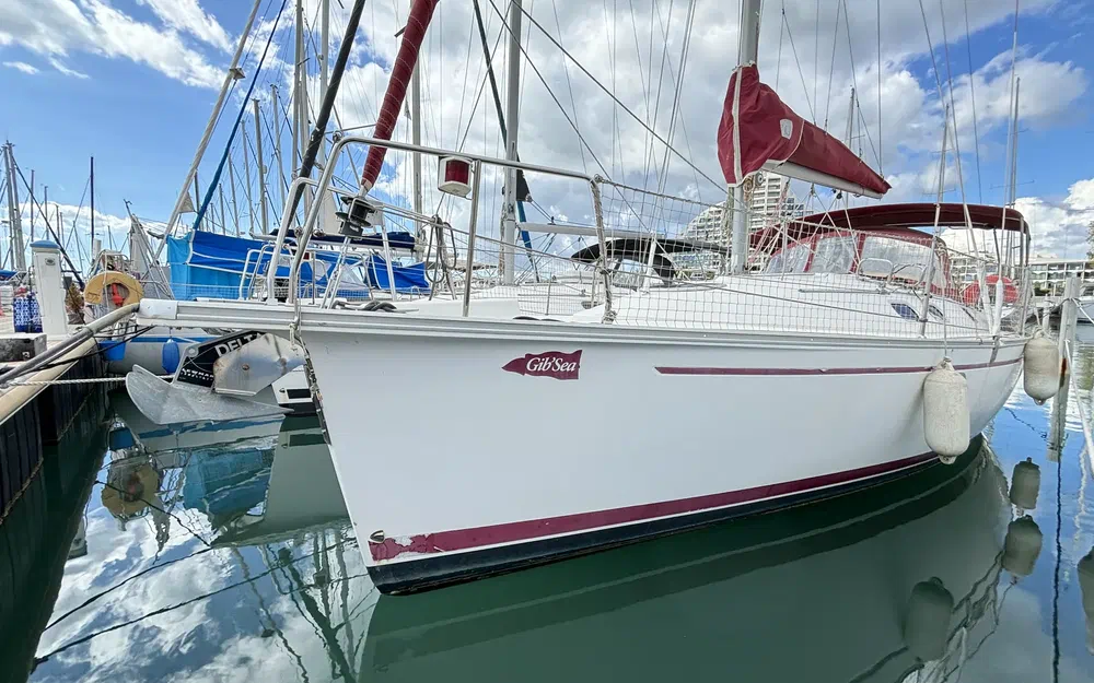 slider 2 Dufour Gib Sea 33