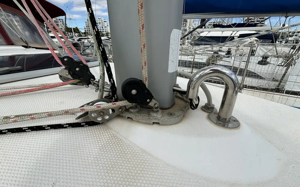 slider 29 Dufour Gib Sea 33