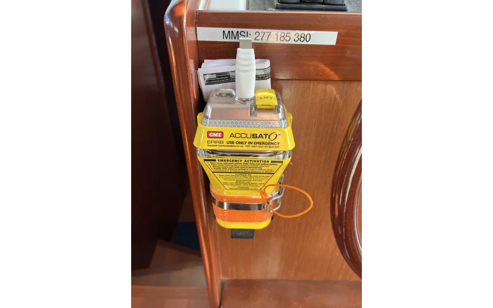 slider 99 Beneteau Swift Trawler 44