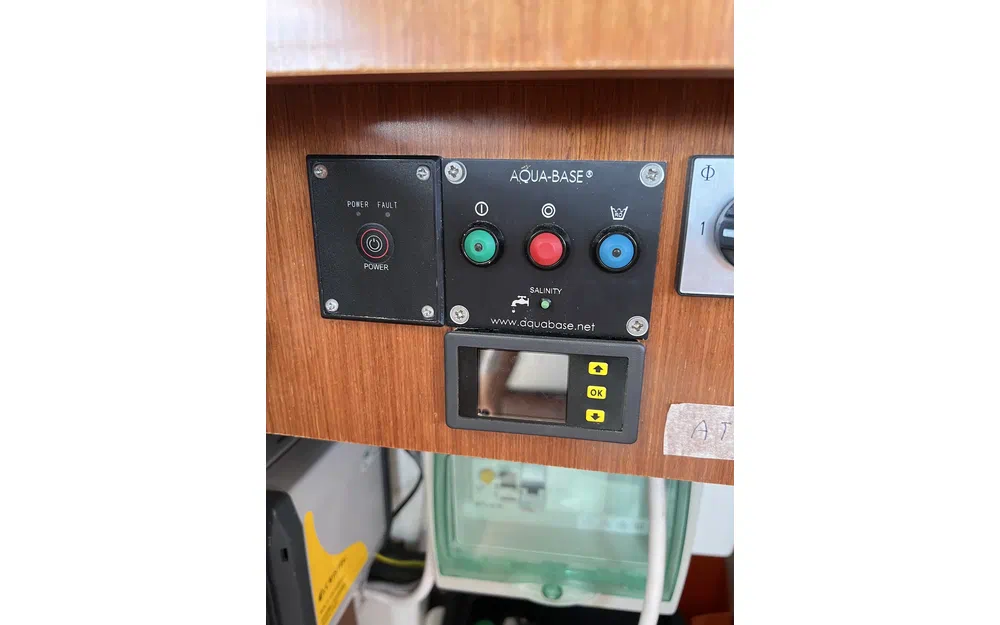 slider 102 Beneteau Swift Trawler 44