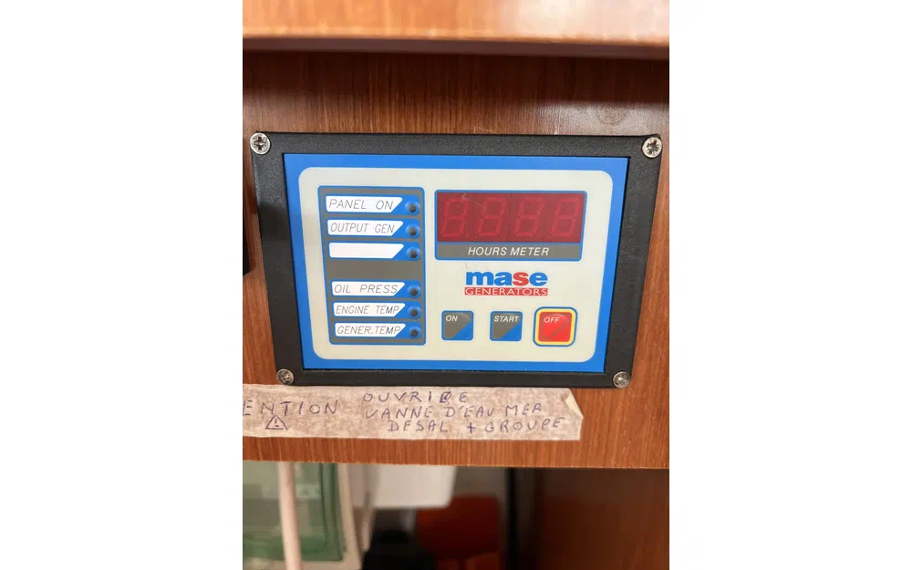 slider 103 Beneteau Swift Trawler 44