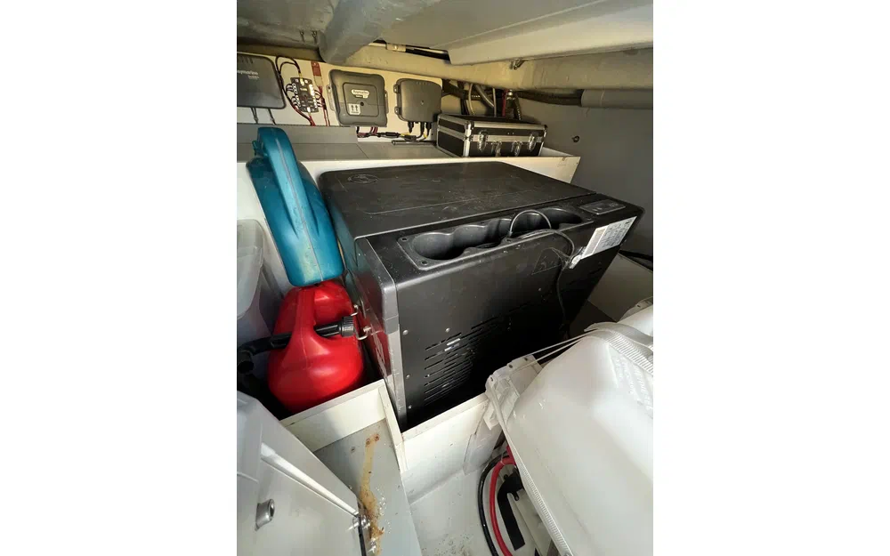 slider 23 Beneteau Swift Trawler 44