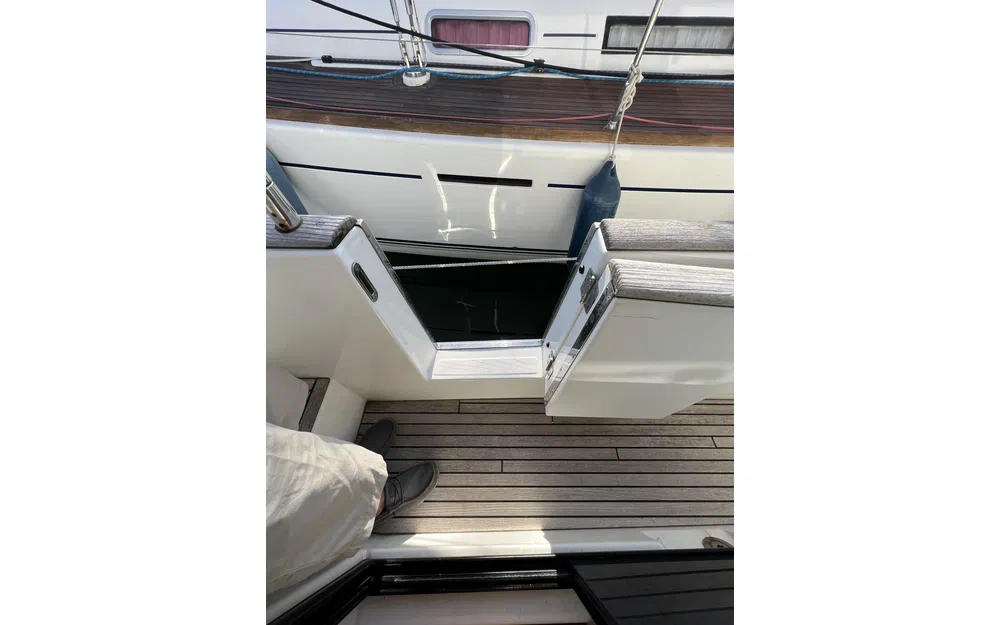 slider 61 Beneteau Swift Trawler 44
